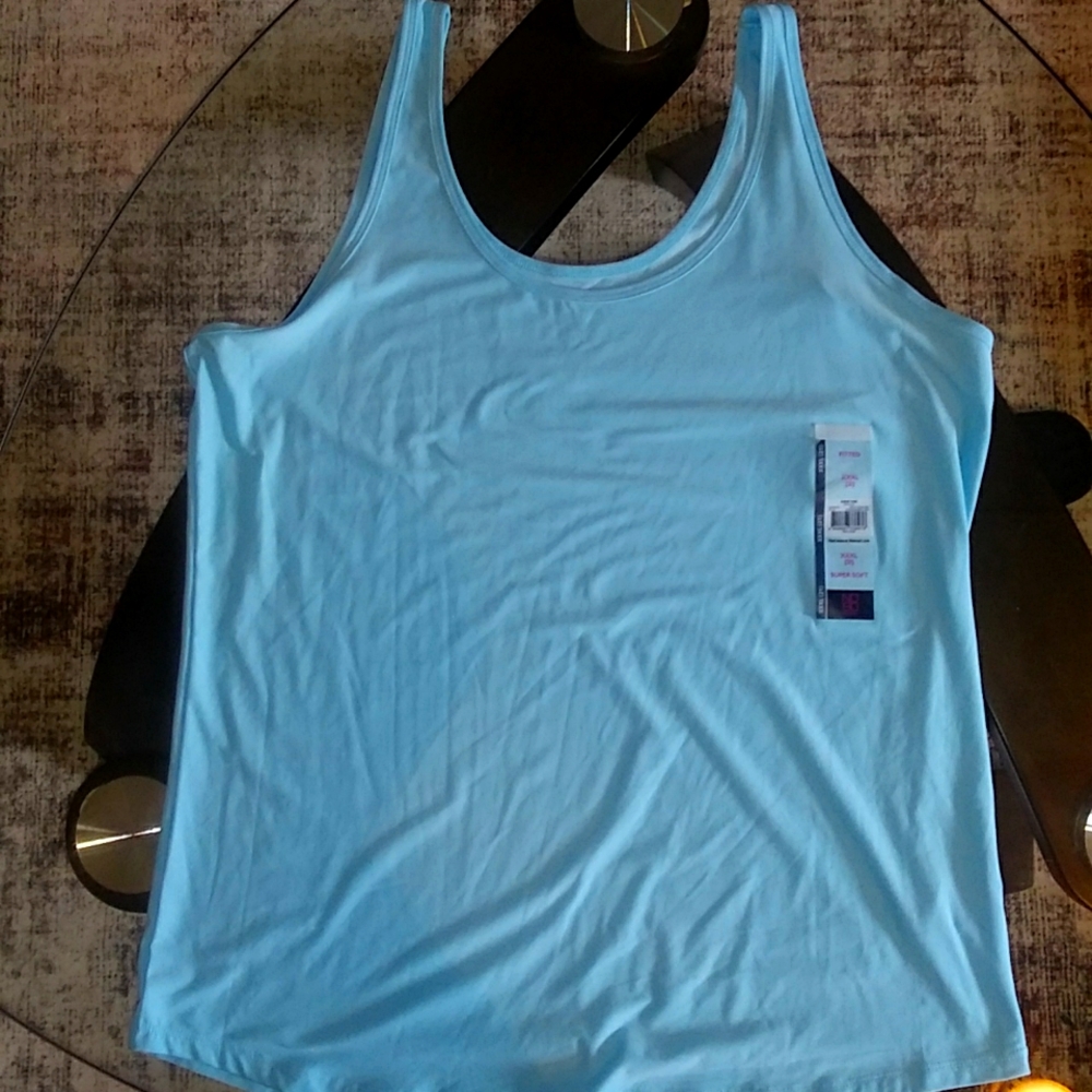 Light blue xxxl scoop tank top No Boundaries